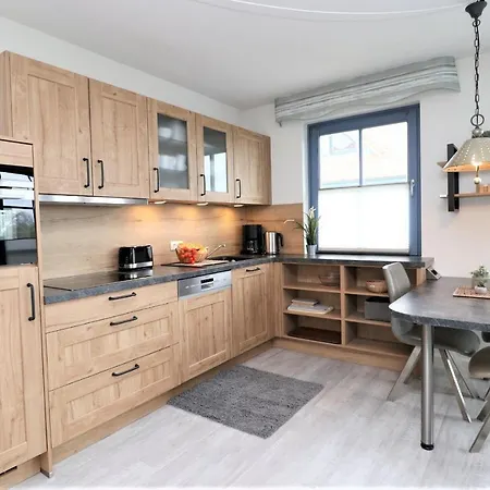 Oewern Diek App 29 * Wustrow